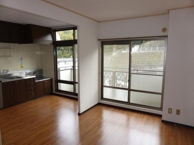 アーバンＨＡＴＡの居間・リビング|リビング