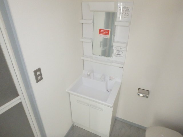 【洗面所】 | ＣＯＭＯＤＯ | 洗髪洗面化粧台