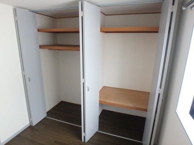 【収納】 | ＣＯＭＯＤＯ | 住空間を広々使える収納スペース