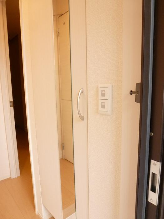 エスポワール浜町の玄関|同タイプ・現況優先