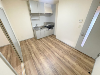 【居間・リビング】 | ハイツプレステージ