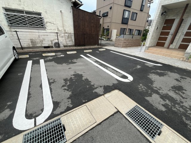 アネモスヒルズ姫路Ⅱの駐車場