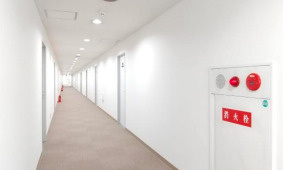 ファー・イースト21のその他共用部分|共用廊下です☆