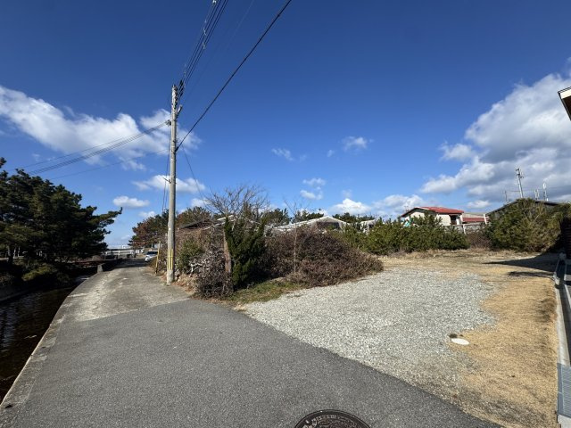 【前面道路含む現地写真】 | 淡路市尾崎　海水浴場からすぐの売り土地　251坪