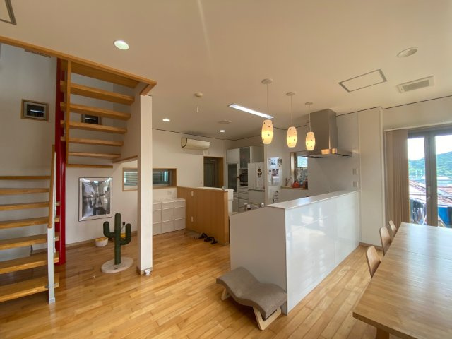 日南市乙姫町住宅のキッチン