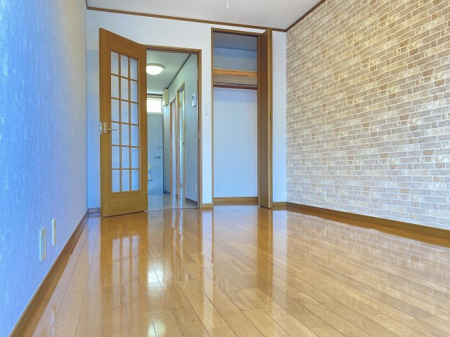 エクセルさくらの洋室