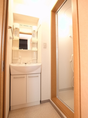 【洗面所】 | パセオ亀井 | でも、やっぱり気になるのは、お部屋のキレイさ！