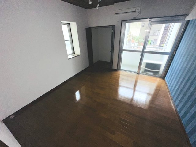 熊本市中央区黒髪３丁目の賃貸マンションの内装