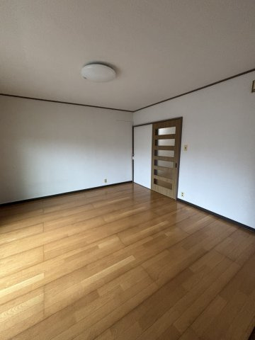 検見川アートホームズ10号棟の居間・リビング