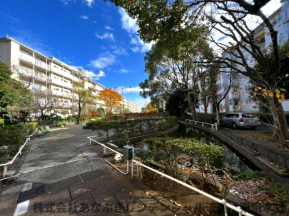 検見川アートホームズ10号棟の庭