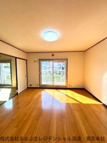 検見川アートホームズ10号棟の居間・リビング