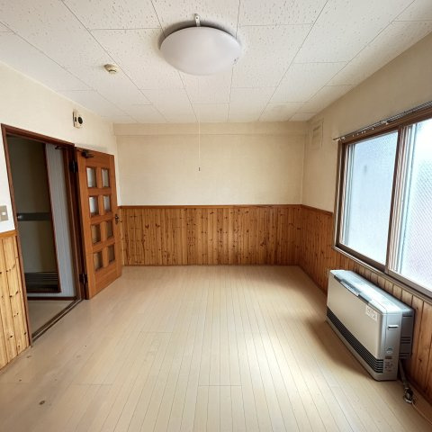 ＭＳビルの居間・リビング