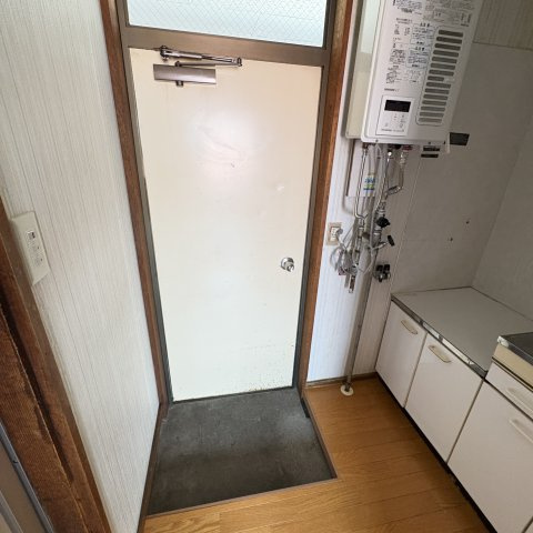 ＭＳビルの玄関
