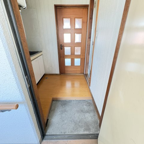 ＭＳビルの玄関