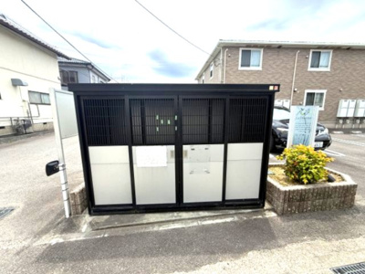 【その他共用部分】 | ラ・ドゥサーⅣ | 沖洲小学校まで1400m