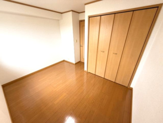 【寝室】 | トゥールコネッサンス