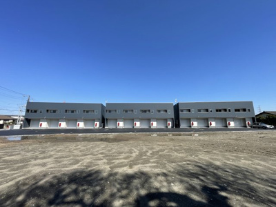 【外観】 | ガレージハウス　アンビション人見　A棟 | 週末の房総ライフの秘密基地にもいかがですか