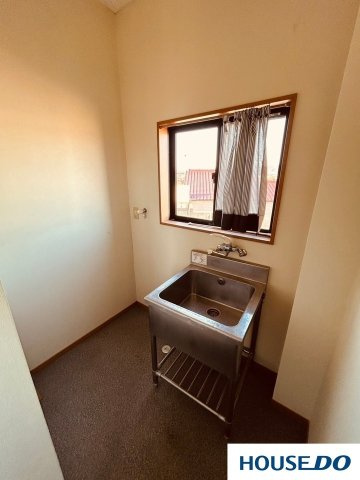 休憩所付店舗　太田市只上町の内装|物件の内装です