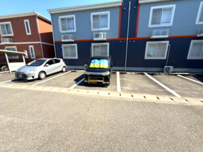 【駐車場】 | Ｖシャトー　アロースリーⅥ