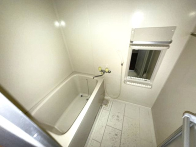 【浴室】 | Ｖシャトー　アロースリーⅥ