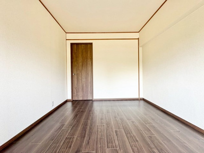 【子供部屋】 | 日興千里台スカイタウンB棟 | 物件を比較検討したいお客様には、「物件比較見学プラン」をご用意しております。こちらの物件だけでなく、お客様の希望に沿った物件を、いくつかまとめてご案内させて頂きます。
