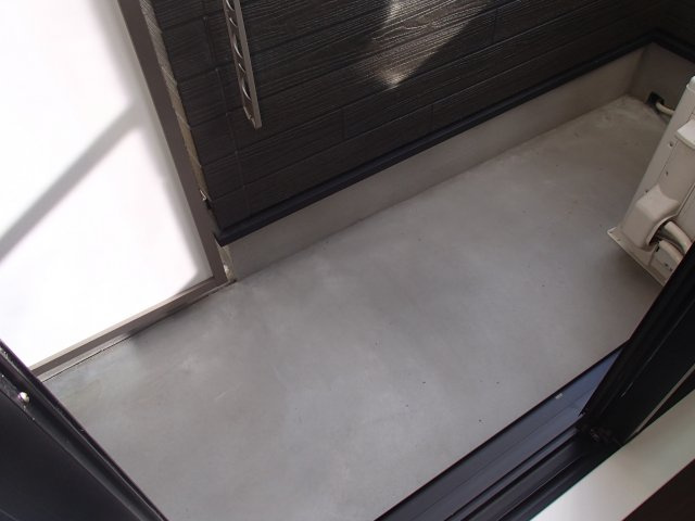 【バルコニー】 | LIVING LIFE NAGASE WEST | 陽当たり良好なバルコニーです
