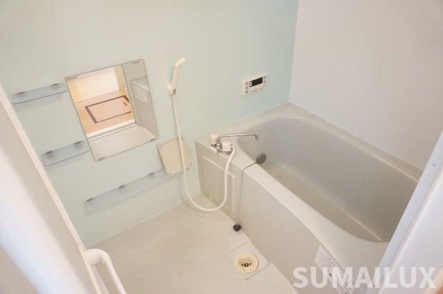 合志市須屋の賃貸マンションの浴室