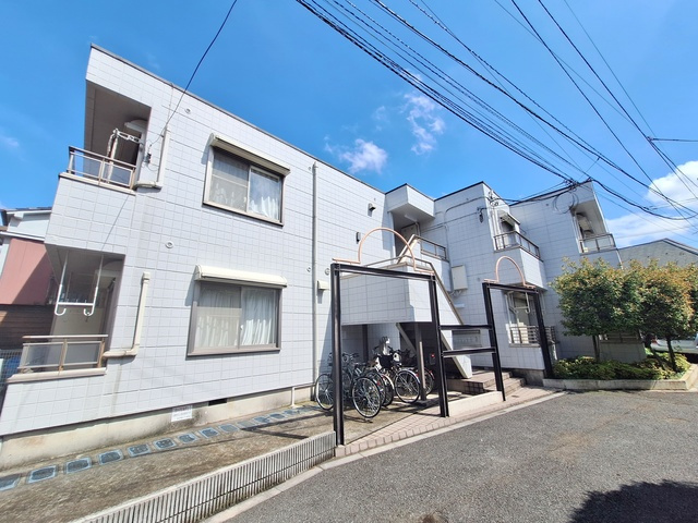 フラット十条の外観