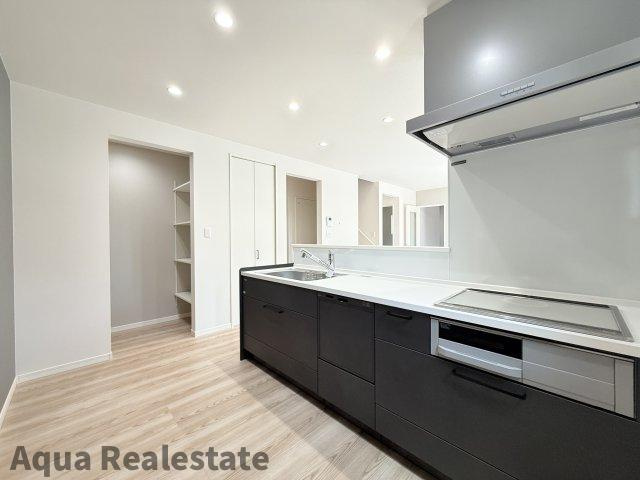 高松市香南町由佐の新築一戸建のキッチン|キッチンです