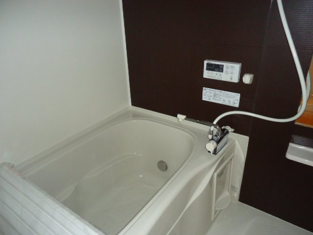 サンパレスハイムⅡの浴室|バス