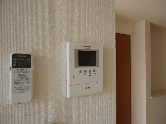 サンパレスハイムⅡのセキュリティ|カメラ付インターホン