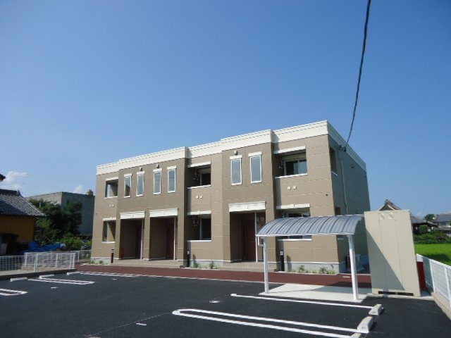 サンパレスハイムⅡの駐車場|外観写真（昼）