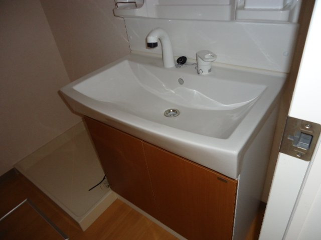 サンパレスハイムⅡの洗面所|洗髪洗面化粧台