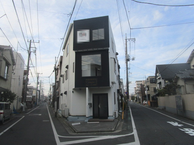 葛飾区西新小岩３丁目の店舗