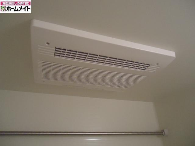 ロココハイムのその他|浴室乾燥機