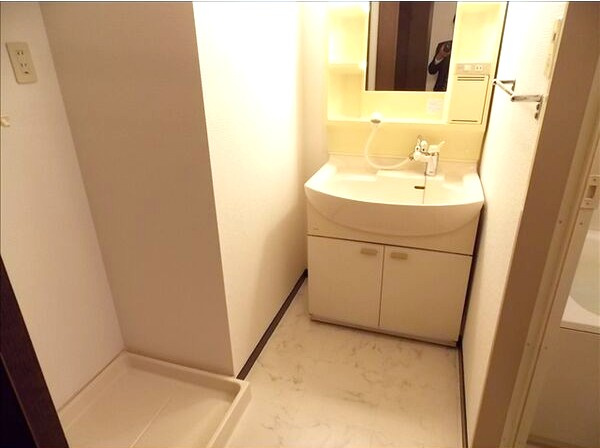 アソシア高社の洗面所|イメージ