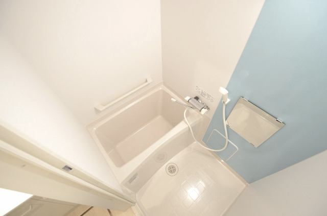 クレイノ輝きの浴室