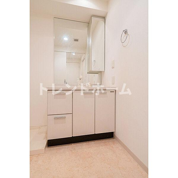 アーデンタワー北堀江の洗面所|選べる家電プランあり！！