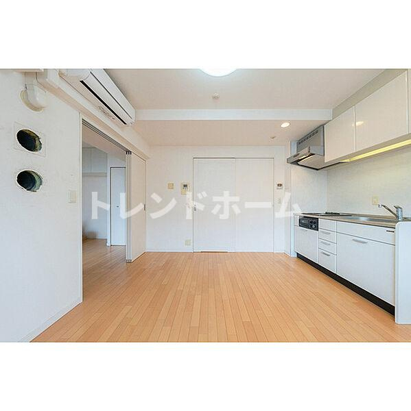 アーデンタワー北堀江の居間・リビング|選べる家電プランあり！！