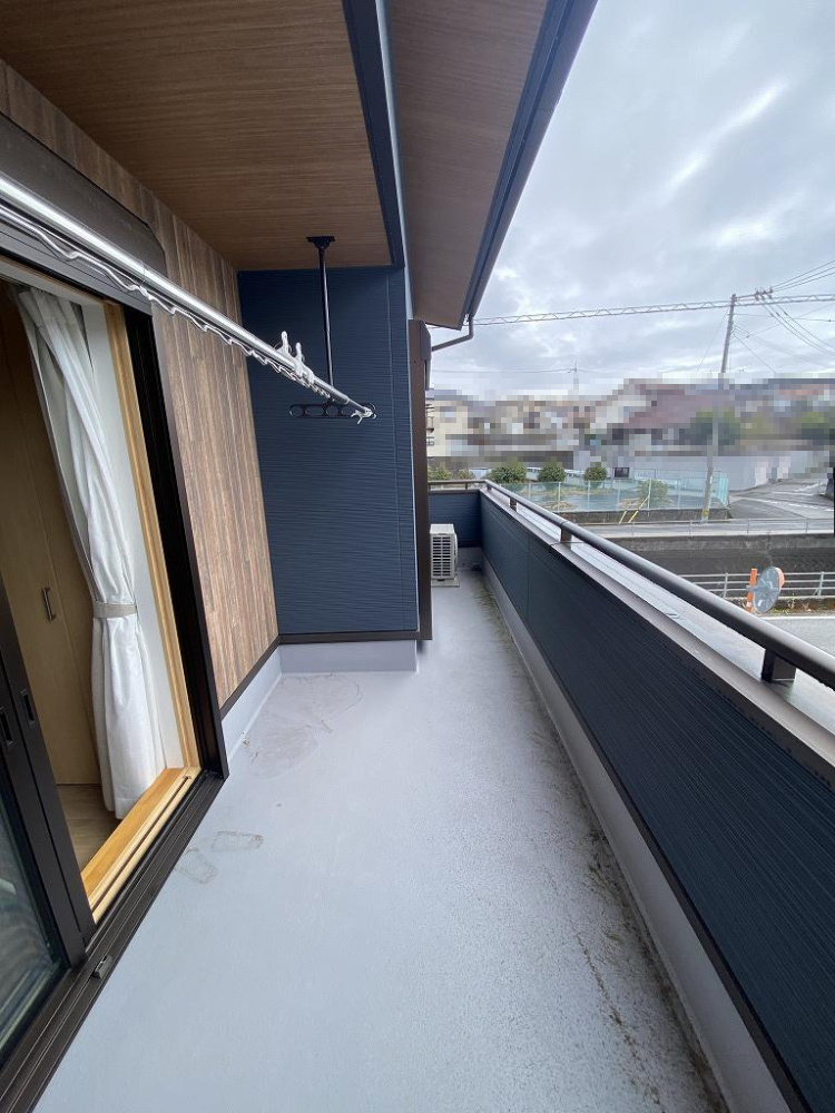 高知市長浜　中古戸建てのバルコニー