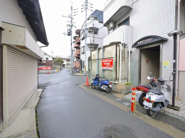 谷垣マンションの周辺