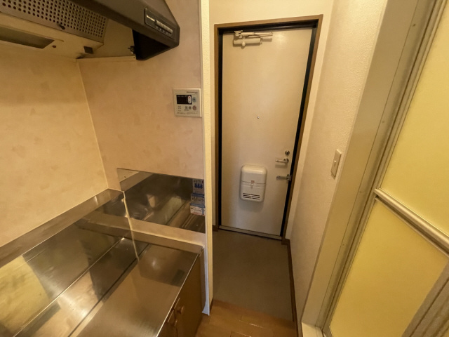 ドミール芦屋の玄関