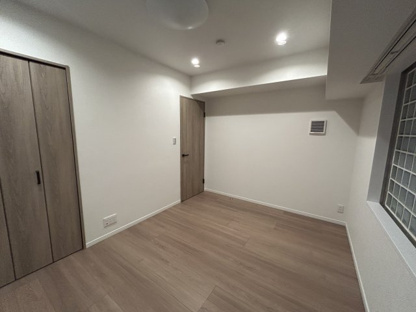 【洋室】グランシーナ東寺尾 