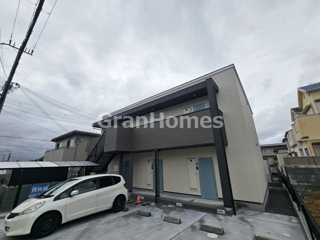 オリーブハイツ志染駅前