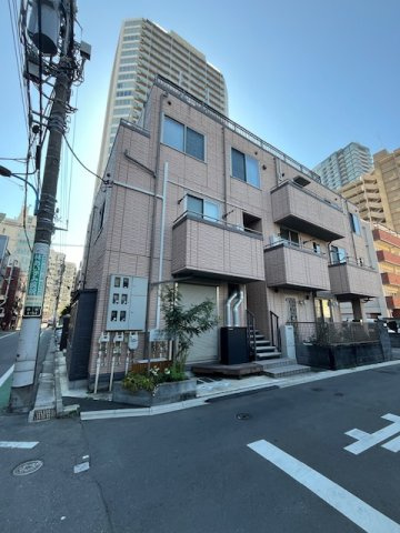 新宿区四谷４丁目の店舗一部の外観