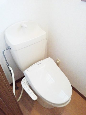 【トイレ】 | エクセレント・ヴィラＡ | ウォシュレット付き