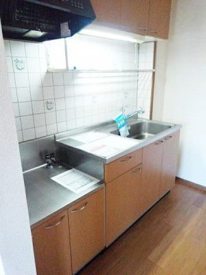 【キッチン】 | エクセレント・ヴィラＡ | お料理しやすいキッチンです