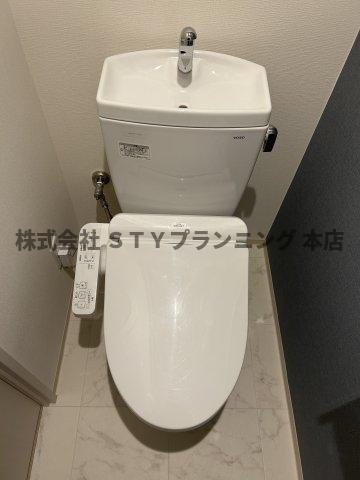 仲介手数料０円！レジデンス東別院スクエアのトイレ