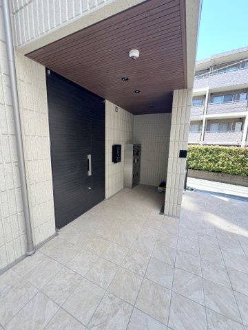 メゾン鉢山のエントランス|★エントランス★