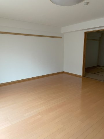 allemandeの居間・リビング